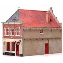 Trade-man's house with living quarters (17th C) 