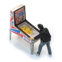 Flipperautomat mit Figur 