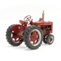 Farmall C row crop 