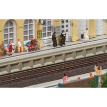 Modern platform for C track 