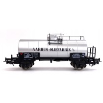DSB ZE 503 693 "Aarhus oliefabrik A/S" tankvogn" 