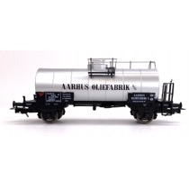 DSB ZE 503 694 "Aarhus Oliefabrik A/S" tankvogn 2 