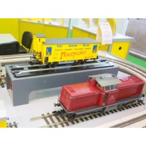 Ie-wheel cleaning flush mounted unit 